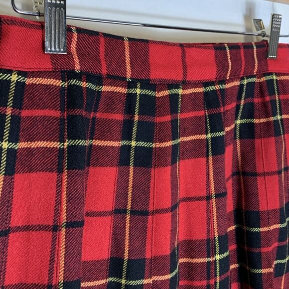 Vintage 80s KGR Petite Red Tartan Plaid Wool Pleated School Girl Skirt Size 8P - Picture 11 of 11